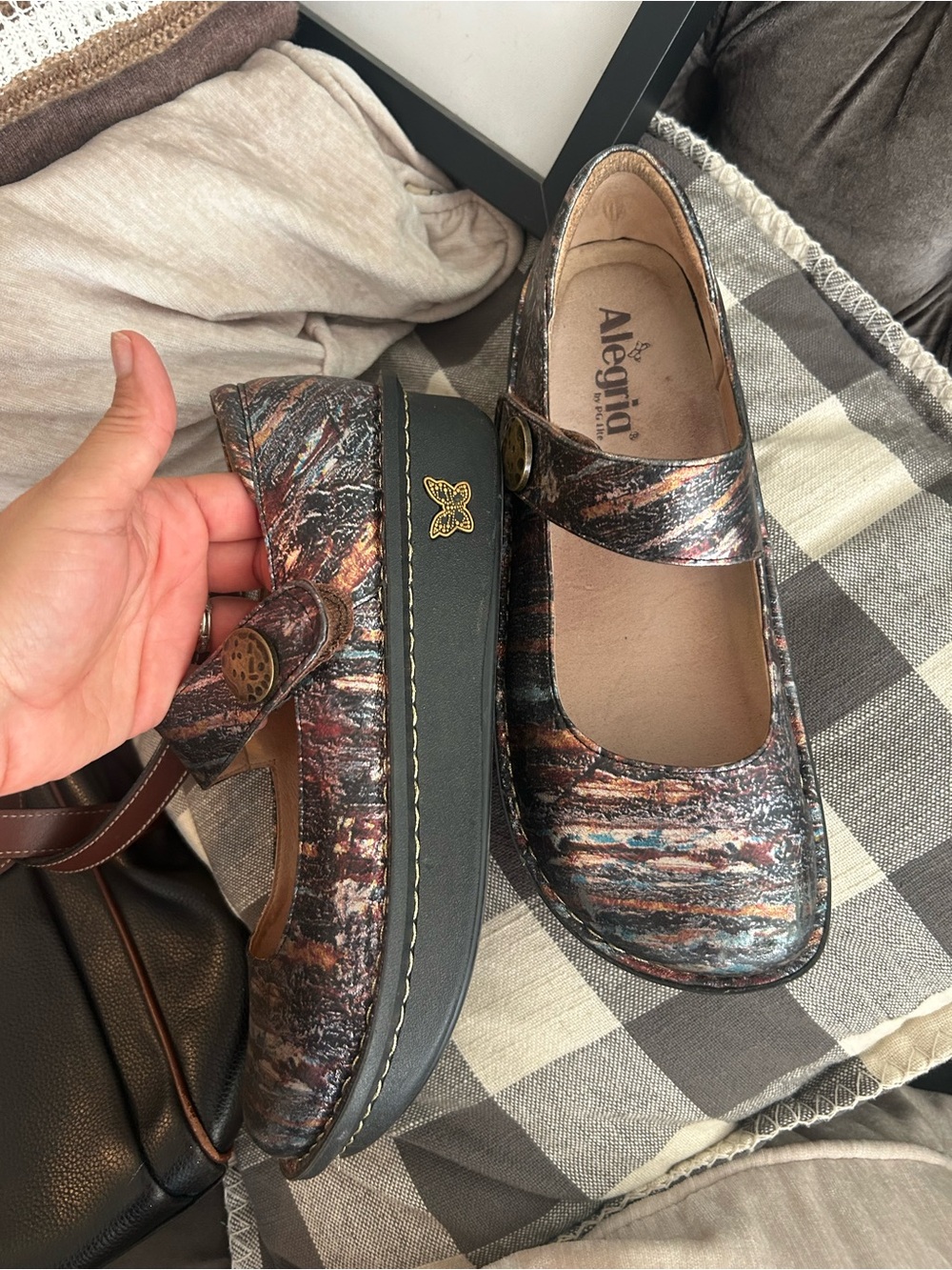 Alegria Mary Jane Shoes in Earthen 40 - Picture 2 of 8